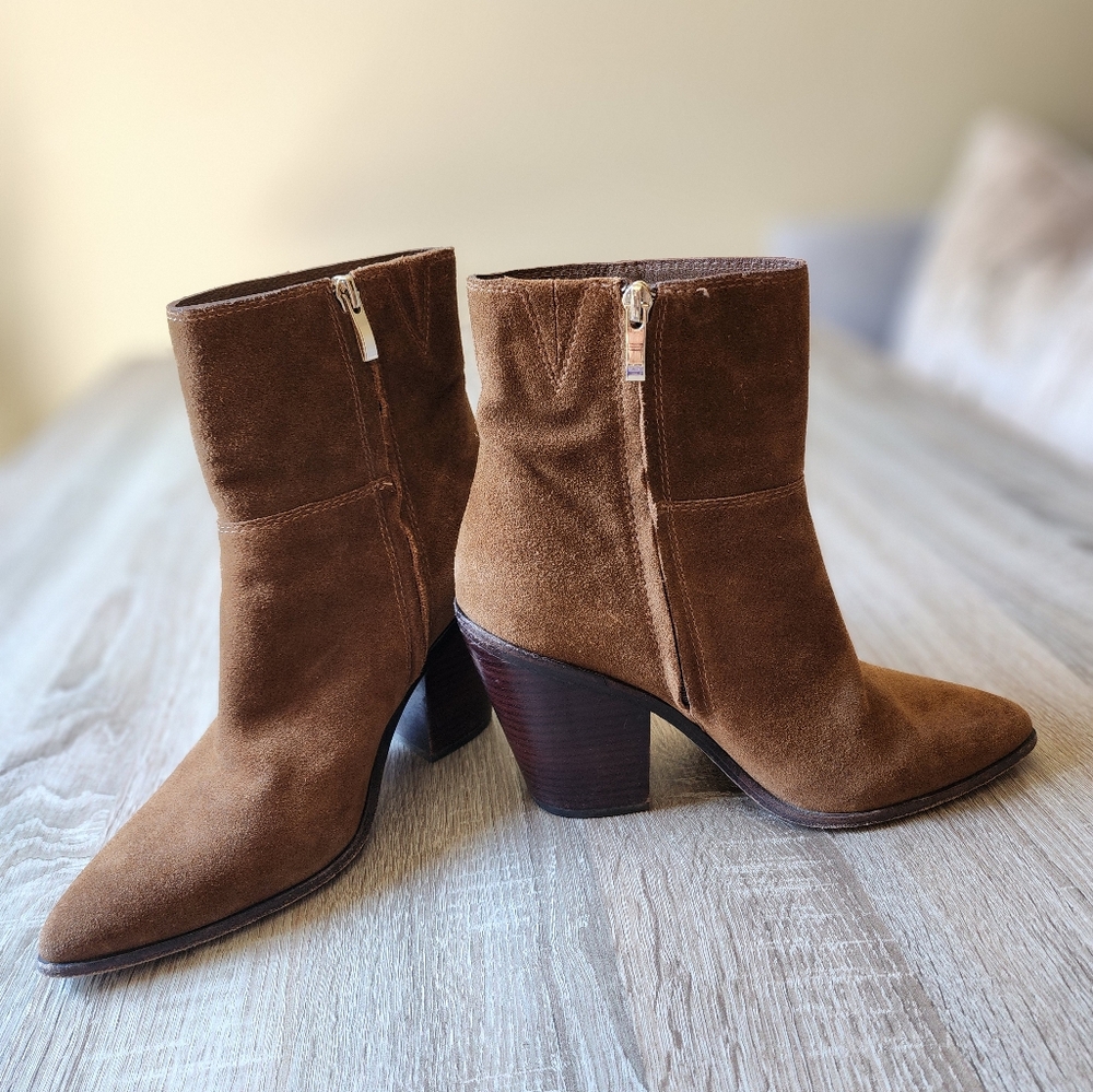 PAIGE Presley Suede Pointed Toe High Heel Booties Size 9 - Picture 3 of 8